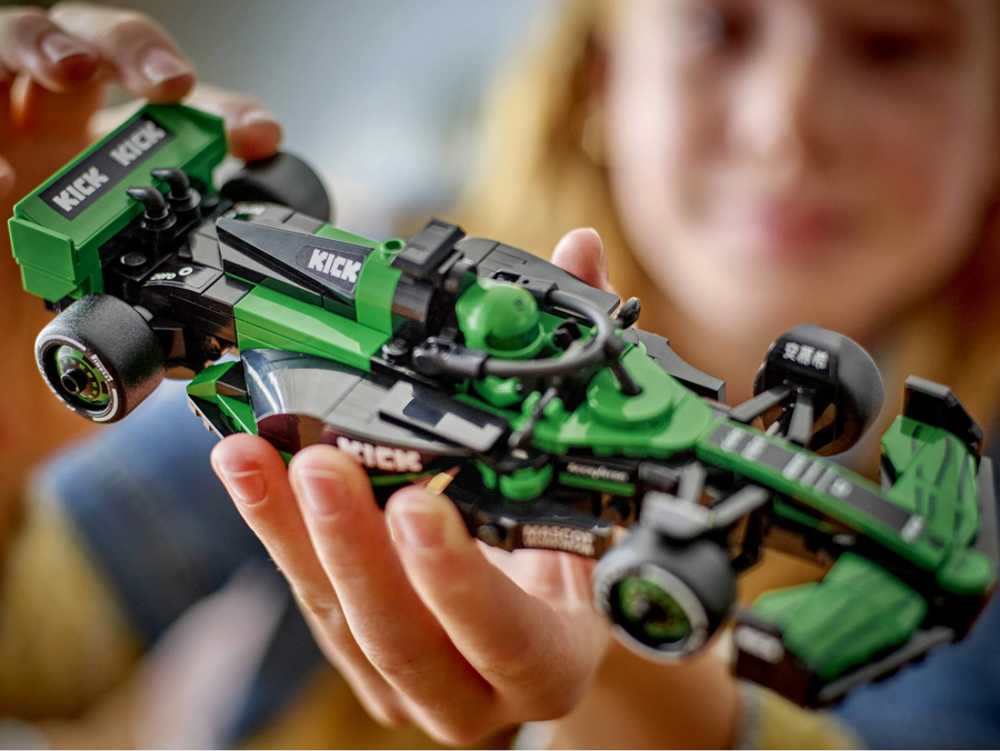 LEGO Speed Champions Kick Sauber F1 Car 77247